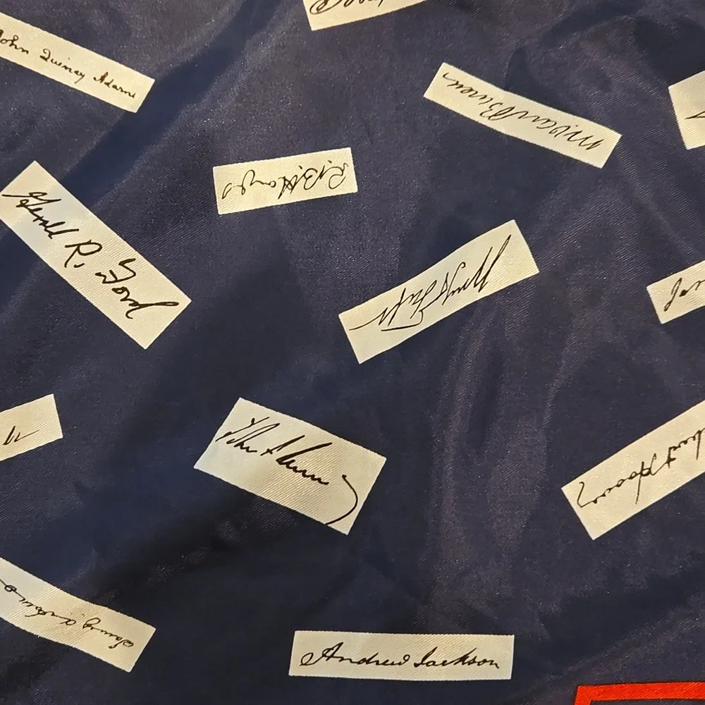 Vintage  80's Millicent The President's Signature Scarf